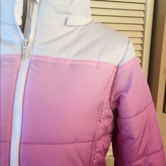 •Totes Pink Down Jacket• - Picture 2 of 5